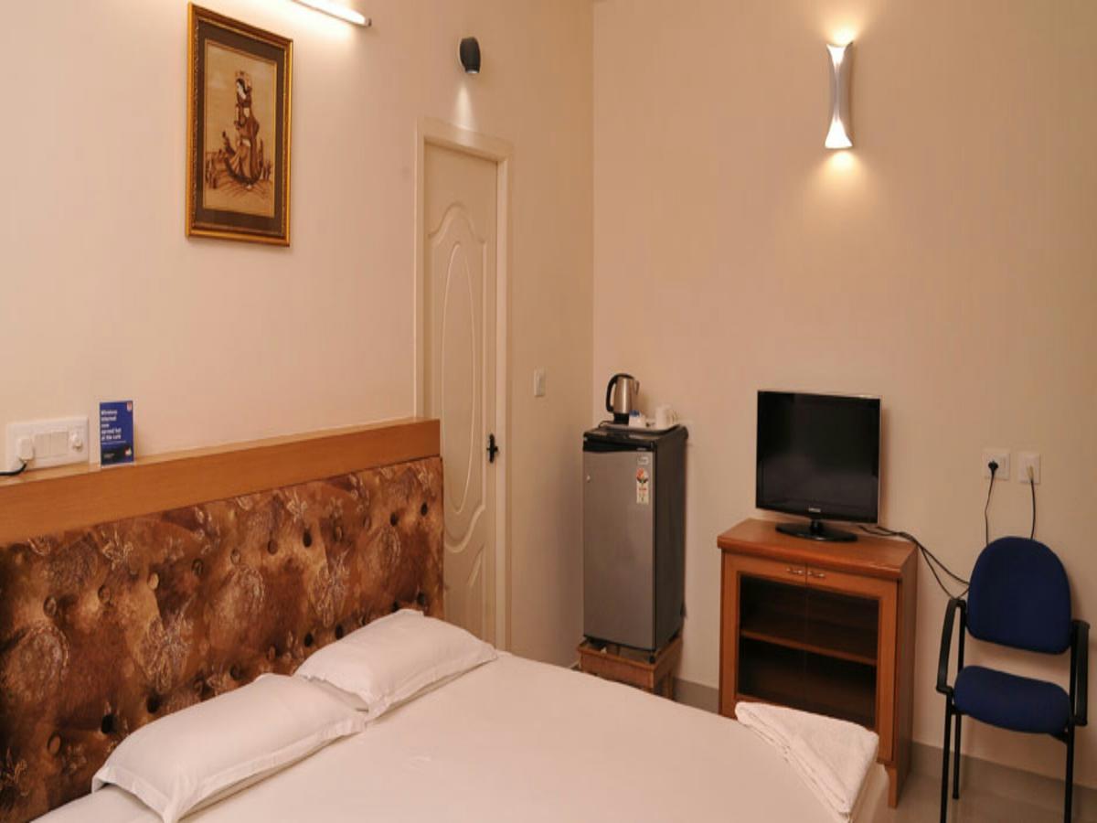 Hotel J Maariot Erode Exterior photo